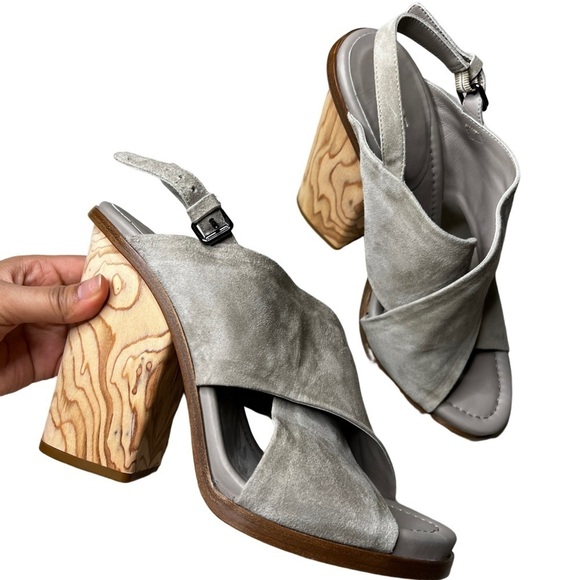 Vince Helena Wooden Block Heel Suede Sandal Size 10 - Picture 3 of 9